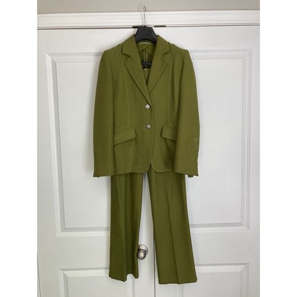 MaxMara Jackets & Blazers - MaxMara Olive Green Blazer and Pants Set